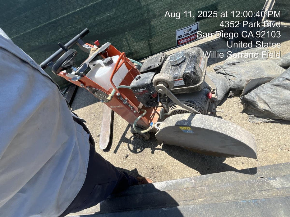 2025 HUSQVARNA FS 400 LV