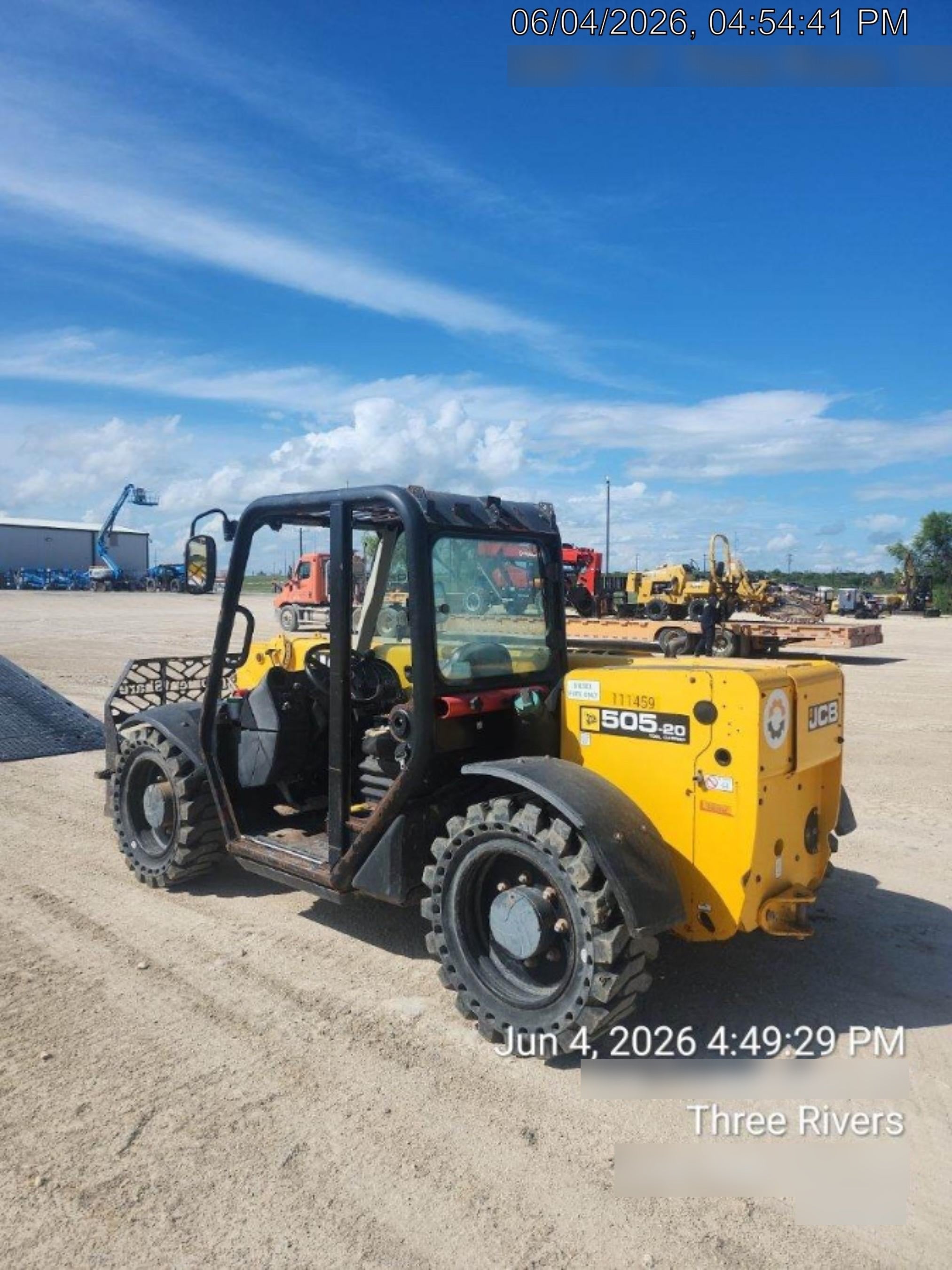 2020 JCB 505-20TC Canopy, Solid Tires, Work Lights, Beacon, Aux Hydraulics, Back up Alarm, ES Decals