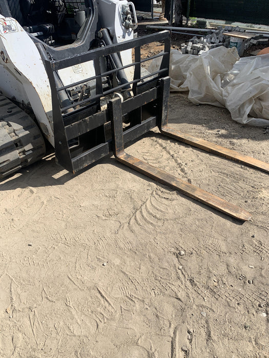 2022 ARROW MATERIAL HANDLING FS5100CB - 72"