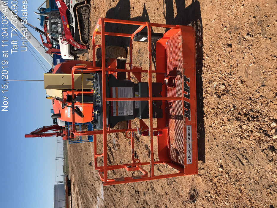 2019 JLG 450AJ