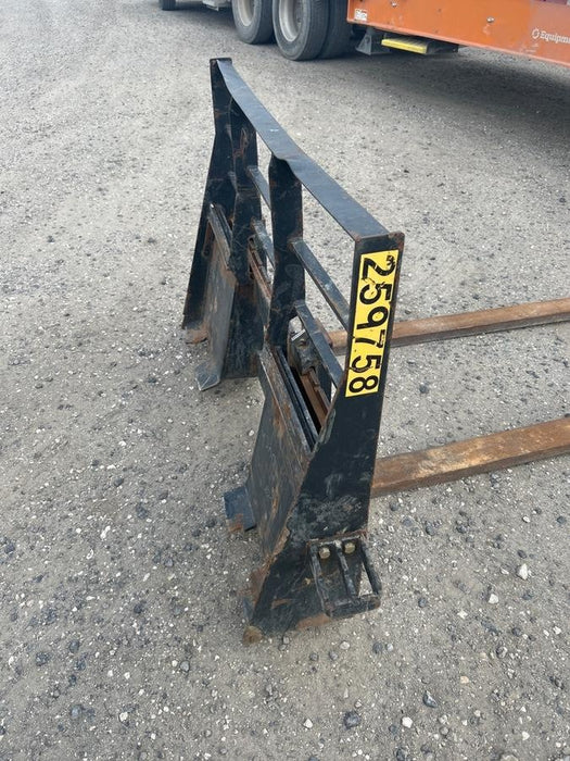 2021 PALADIN 48" Pallet Forks - Paladin