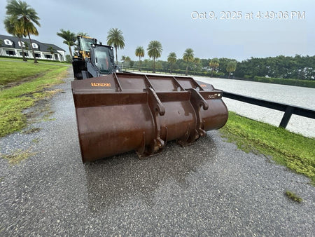 2018 WERK-BRAU 3.0 cu yd Bucket - Werk-Brau