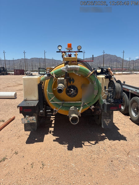 2022 VAC-TRON LP573XDT