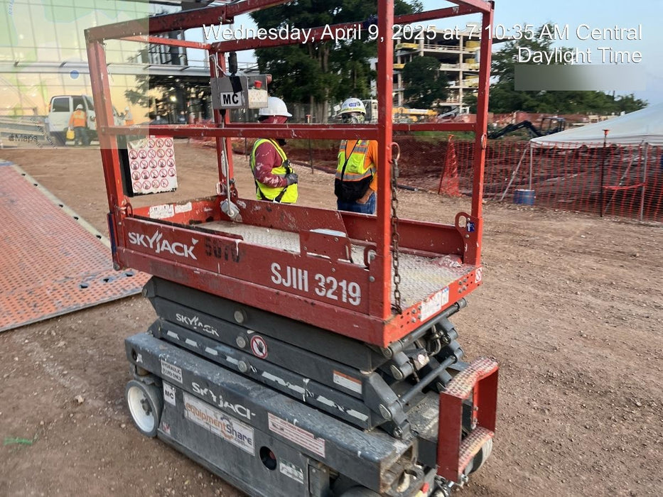 2018 SKYJACK SJIII-3219