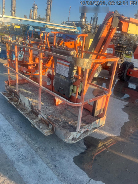2020 JLG 800AJ