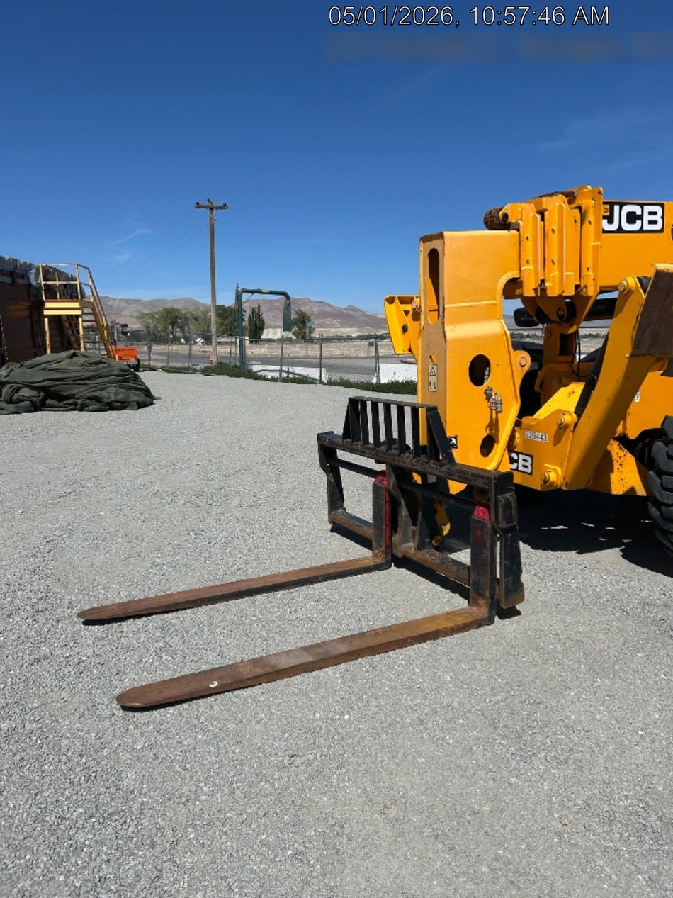 2022 JCB 510-56