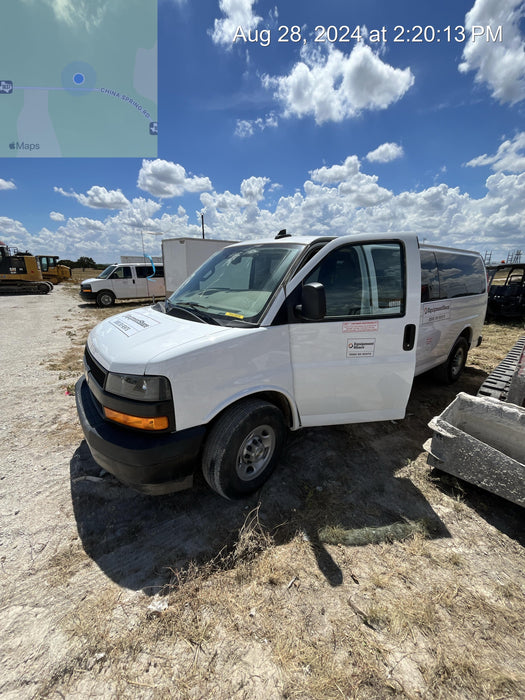 2023 CHEVROLET Express Van - Rental