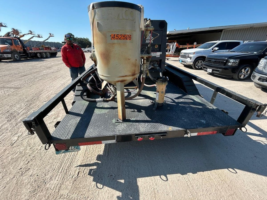 2024 TEXAS PRIDE TRAILERS 18'-20' Lowboy Sand Blasting Unit