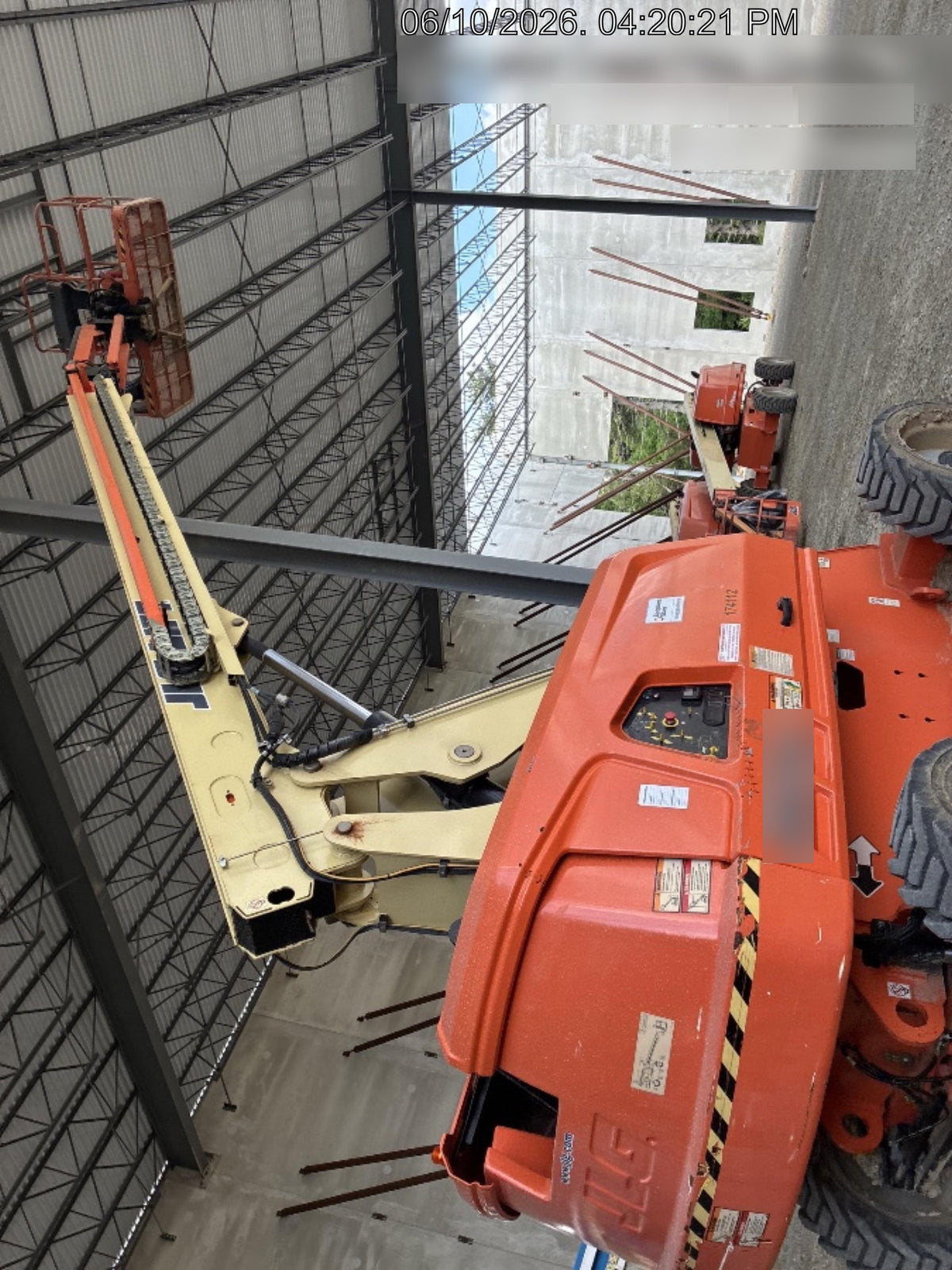 2021 JLG 660SJ