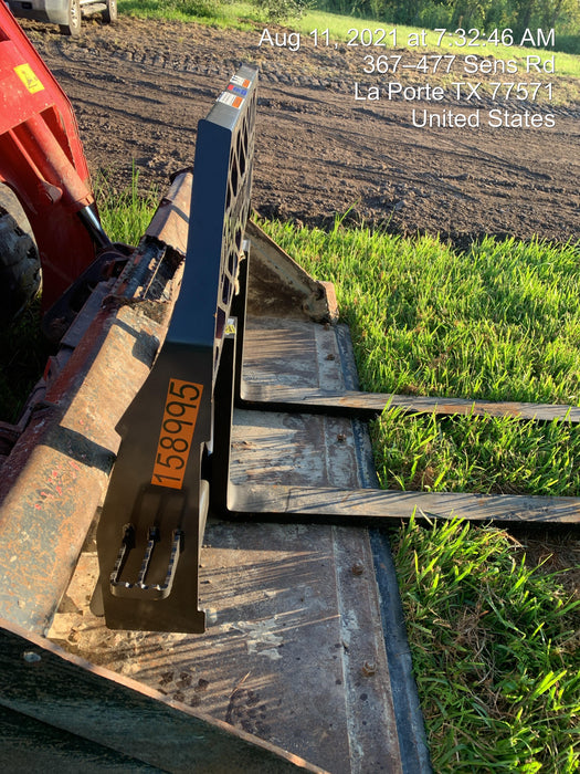 2021 PALADIN 48" Pallet Forks - Paladin