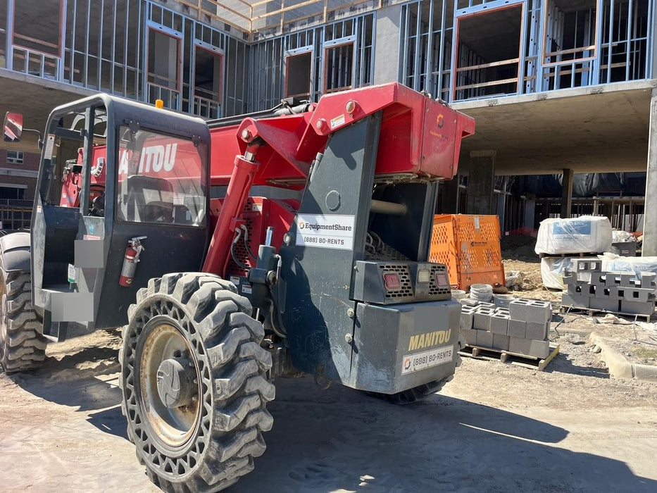 2019 Manitou MTA10055 MTA10055 - 120 HP T4, Canopy, Worklights/Strobe, Beacon, 66" Carriage, 60" Forks, Solid Tires, Lift Hook, Aux Hydraulics