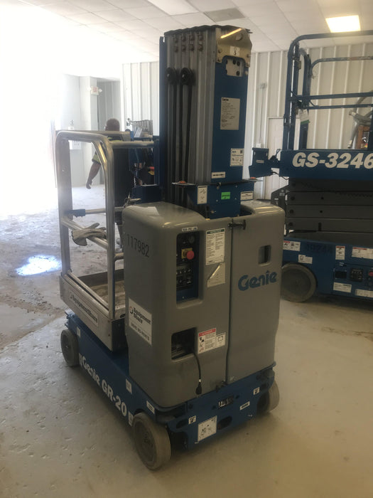 2020 GENIE GR-20