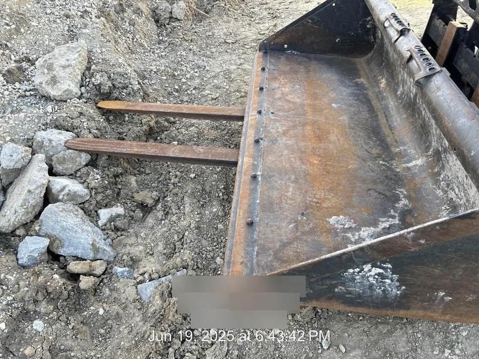 2024 PALADIN 72" Skid Steer Forks