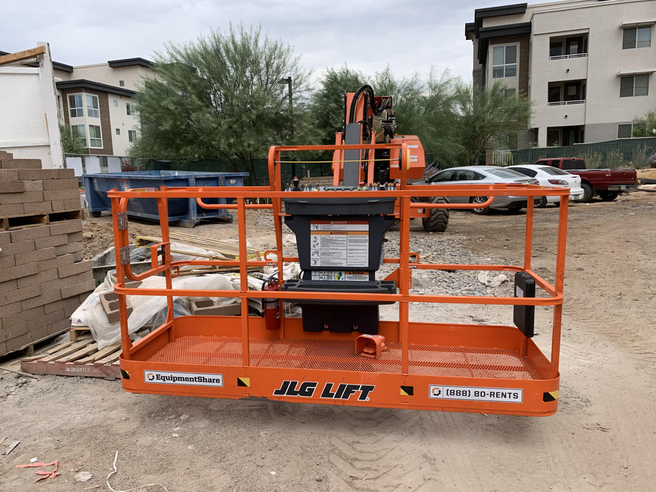 2020 JLG 860SJ