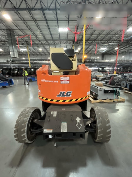 2024 JLG E450AJ