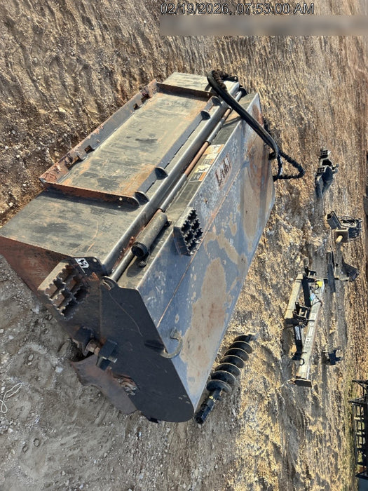 2021 PALADIN Sweepster SB72