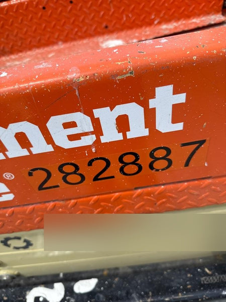 2022 JLG ES1932