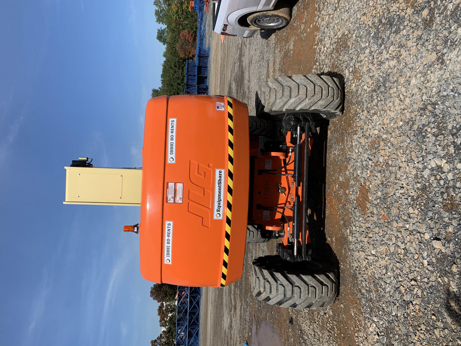 2020 JLG 860SJ
