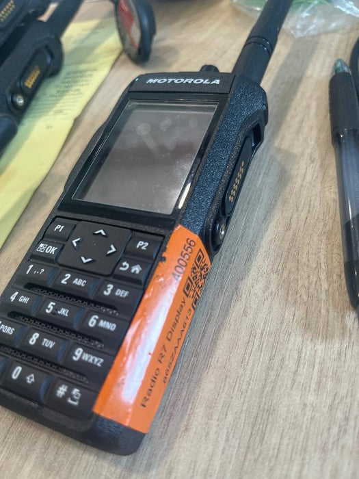 2024 MOTOROLA R7 DISPLAY