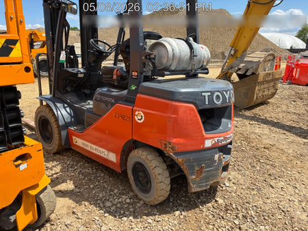 2022 TOYOTA 50-8FGU25