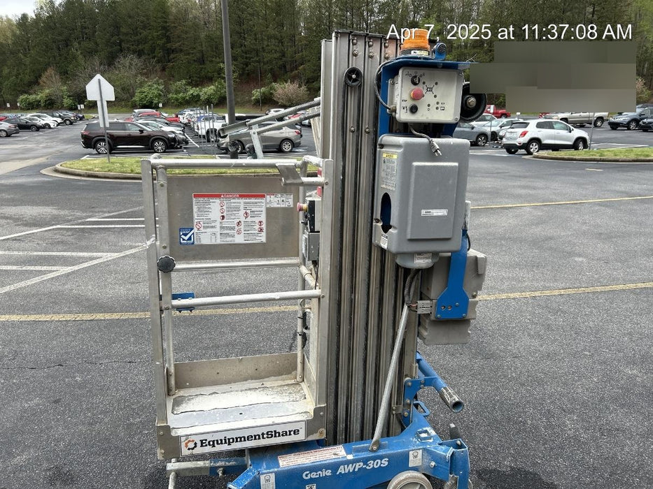 2021 GENIE AWP-30S DC