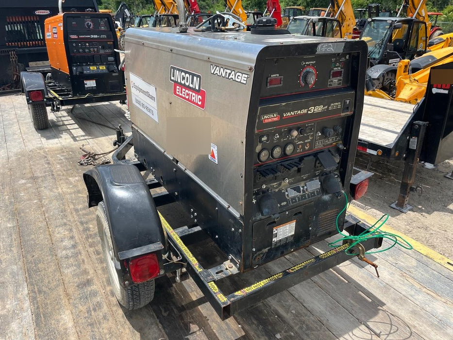 2019 Lincoln Electric Vantage 322 Lincoln Vantage 322 Welder w/Trailer, Light Kit, Cable Rack