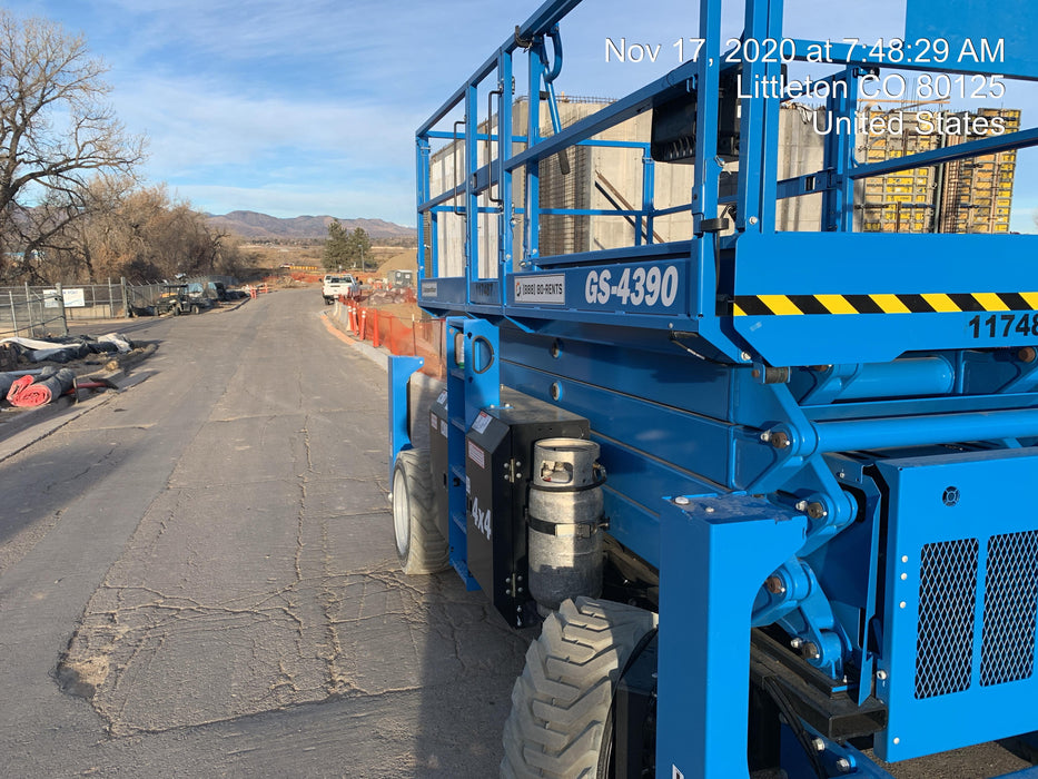 2020 GENIE GS-4390 RT