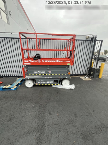 2025 SKYJACK SJ3226
