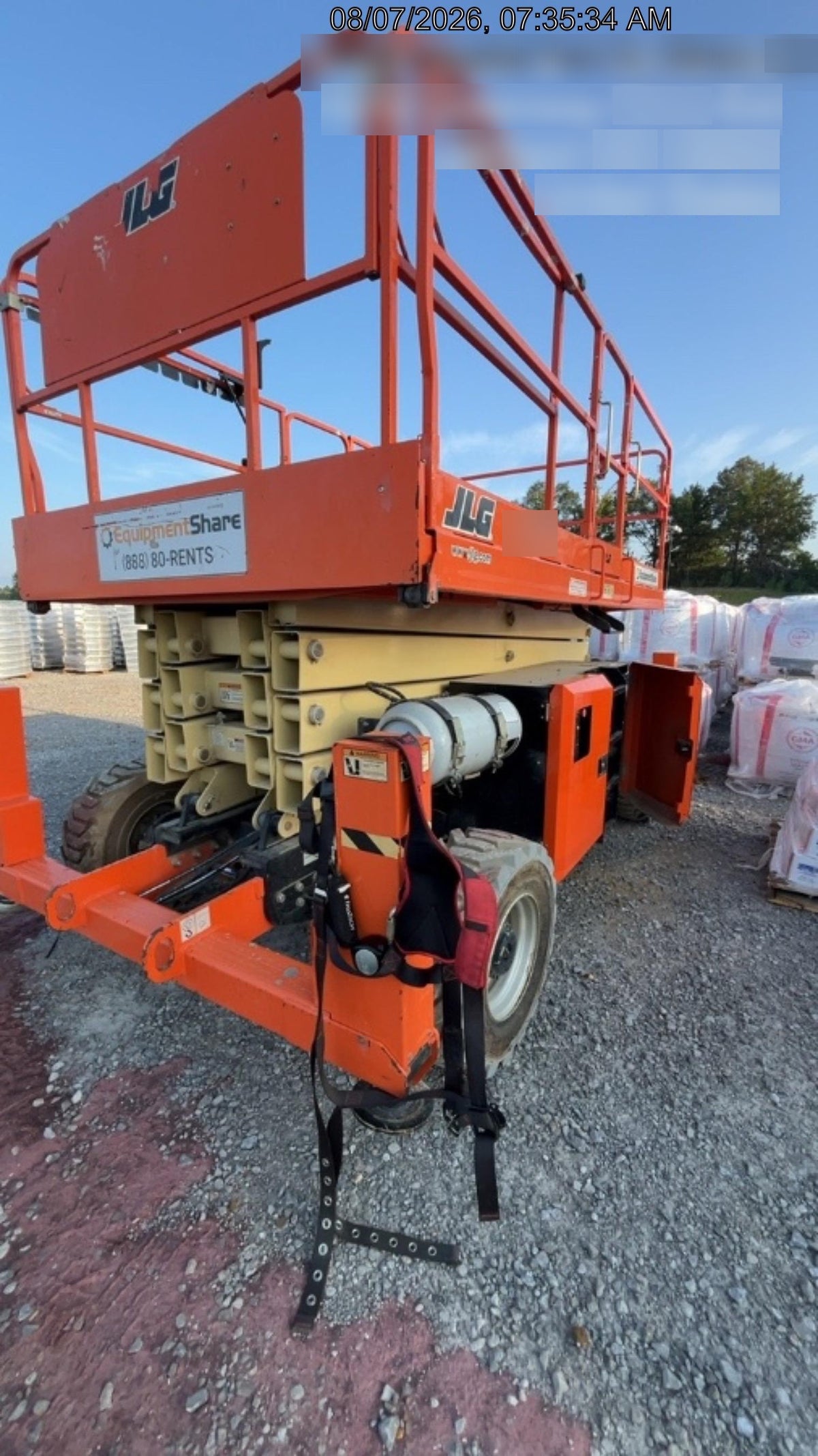 2019 JLG 430LRT