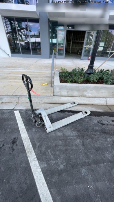 2025 STRONGWAY 5500 lb Pallet Jack