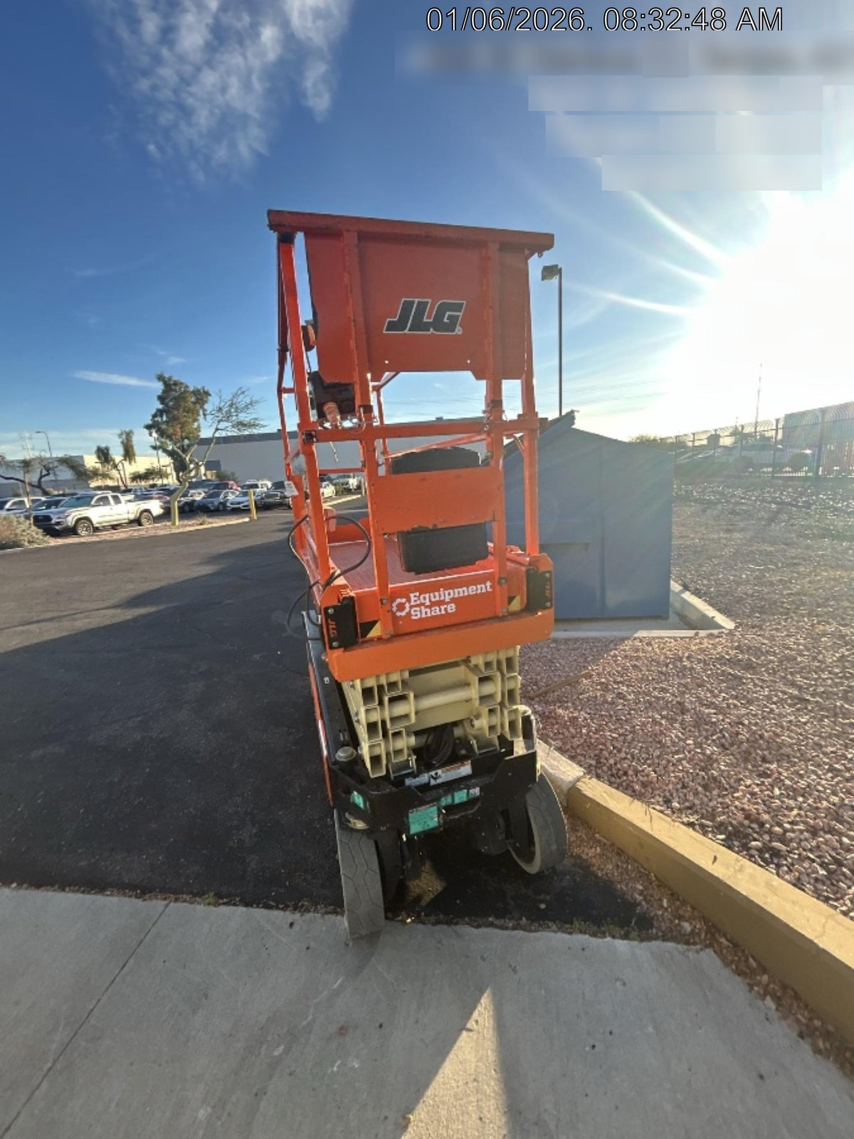 2022 JLG ES2632