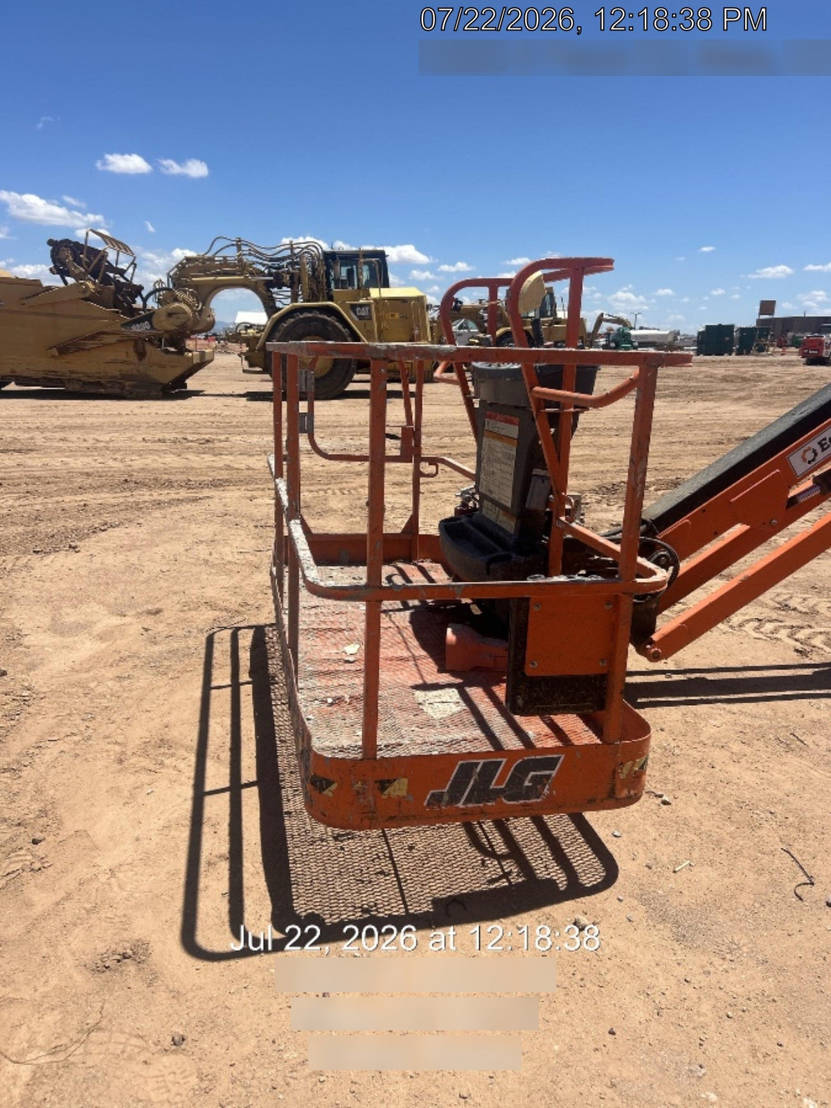 2022 JLG 660SJ
