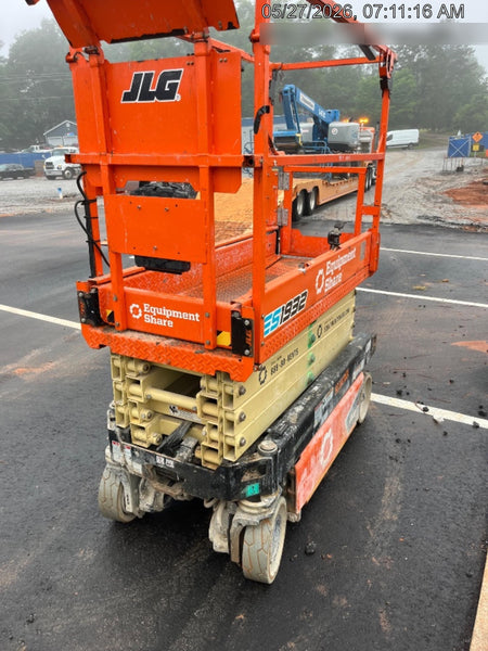 2023 JLG ES1932