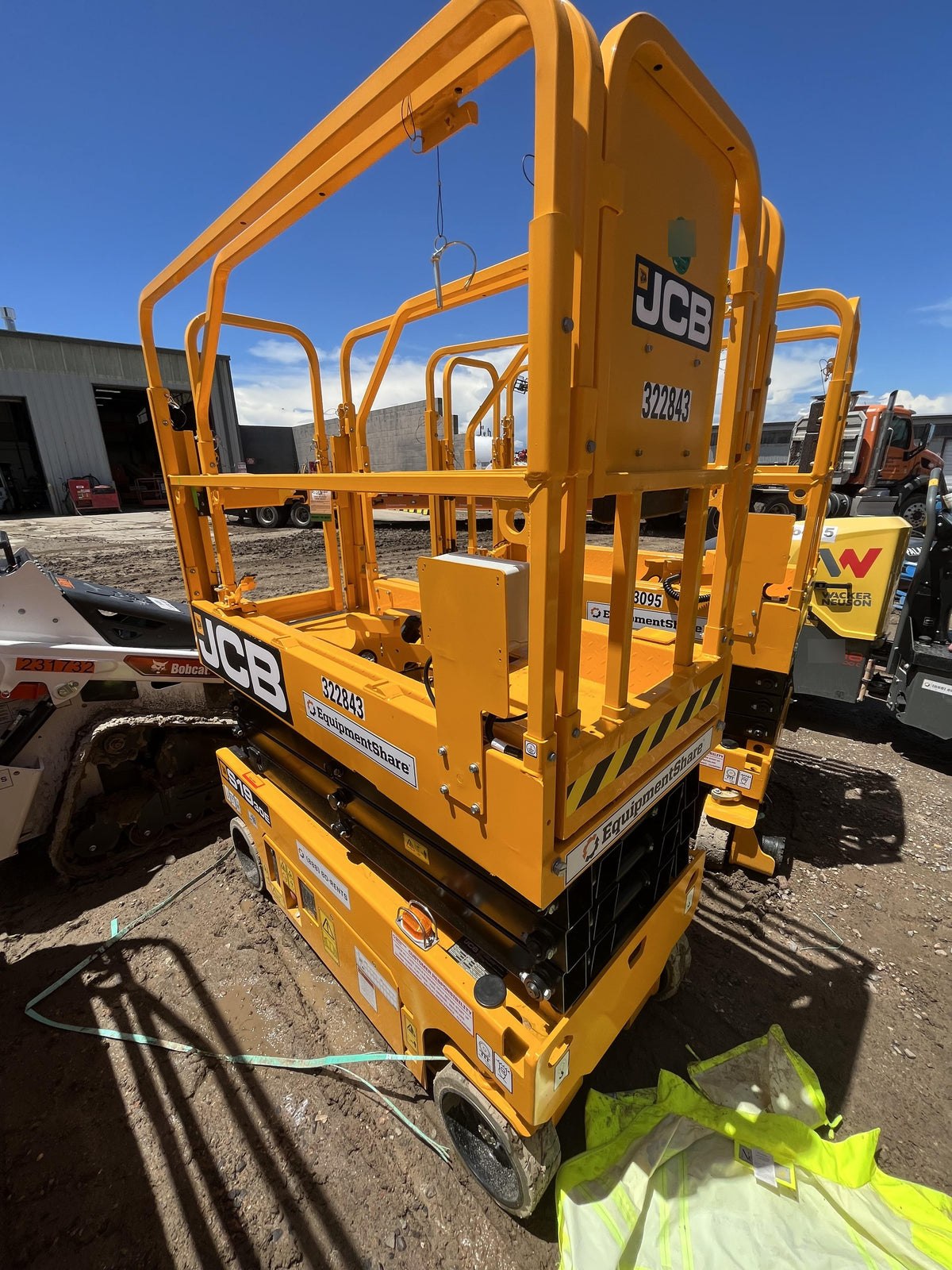 2023 JCB S1930E