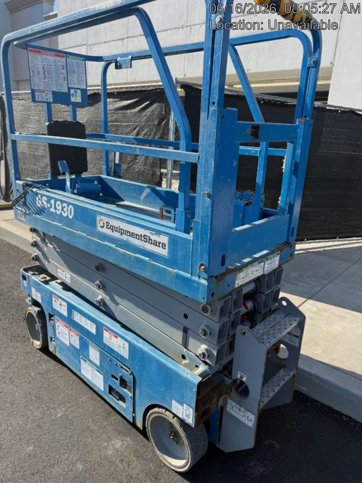 2019 Genie GS-1930 Half Height Swing Gate, 800W Inverter