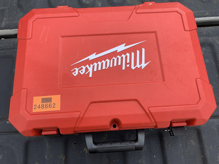 2022 MILWAUKEE 2877-22