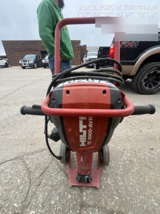 2020 HILTI TE 3000-AVR