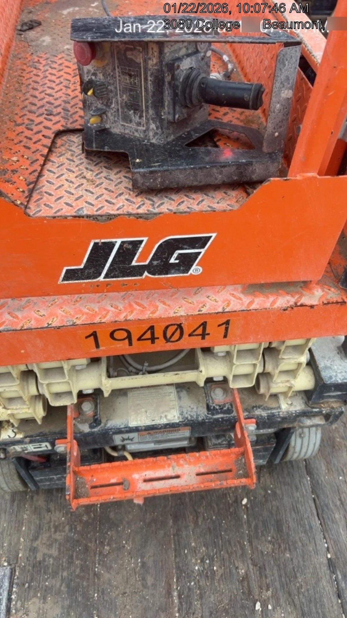 2021 JLG ES1330L
