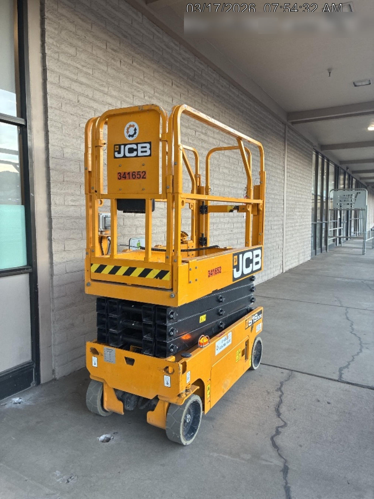 2023 JCB S1930E