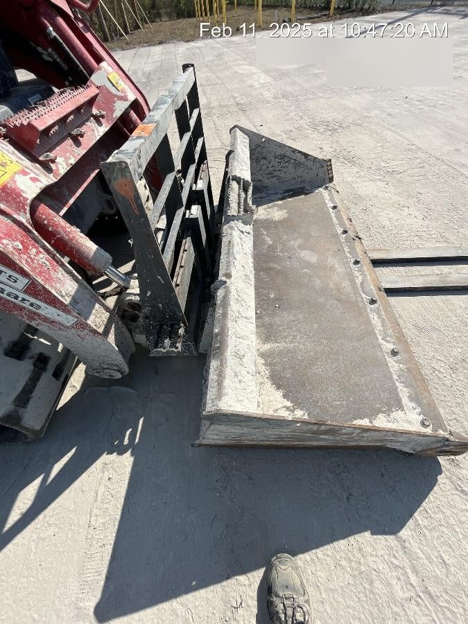 2023 ARROW MATERIAL HANDLING F5100CB