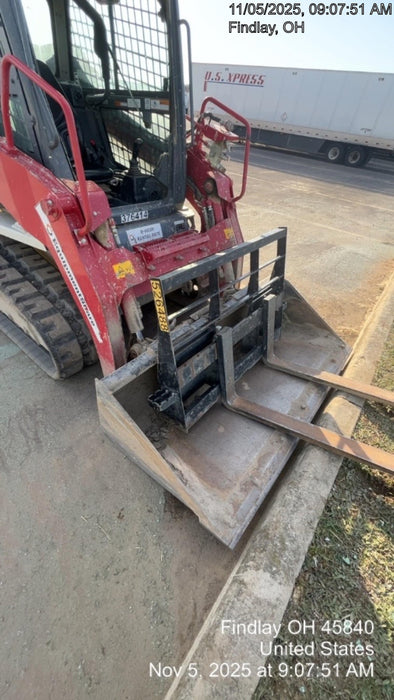 2025 ARROW MATERIAL HANDLING 48" Pallet Forks - Arrow