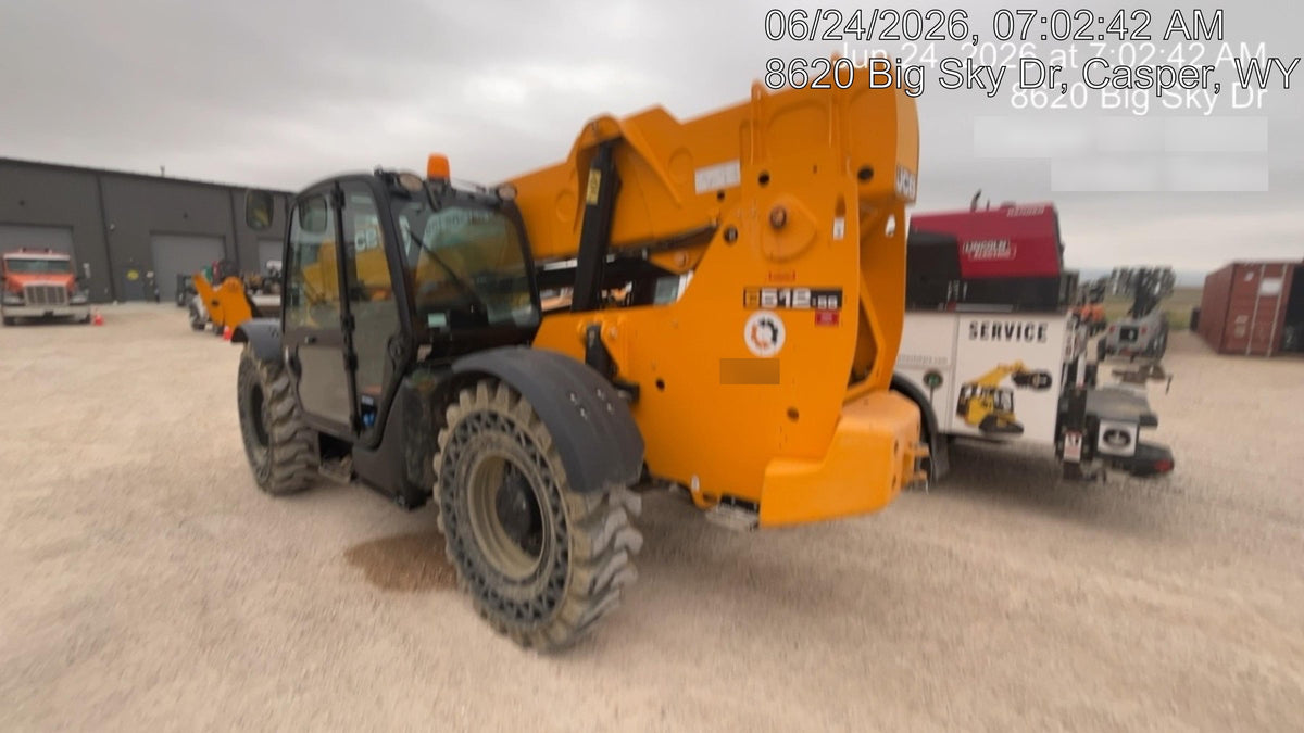 2019 JCB 512-56 Cab/Heat/Air, 109 HP, Solid Tires, STD Worklight, Beacon, Aux Hydraulics, Lifting Eye, Back up Alarm w/66" Carriage/60" Forks