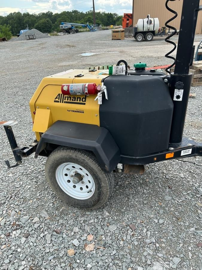 Allmand NLV3GR (4) LED Light Fixture 350W, 23' Vertical Mast, 3kW Prime, Towable, Deep Sea L401, Leveling Jacks, Yanmar T4F 5.8hp