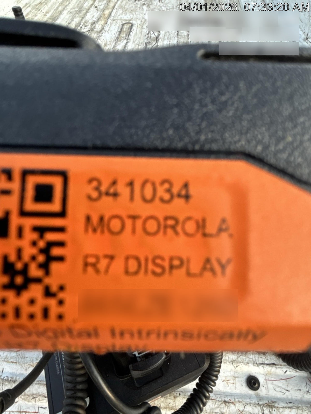 2023 MOTOROLA R7 DISPLAY