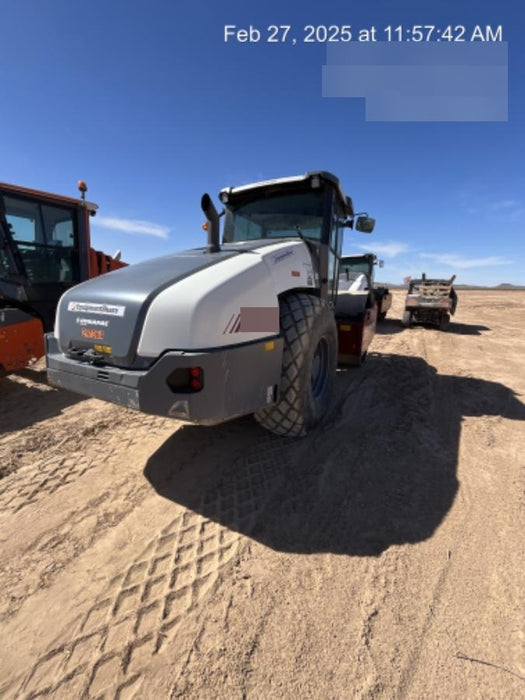 2023 DYNAPAC CA2500D