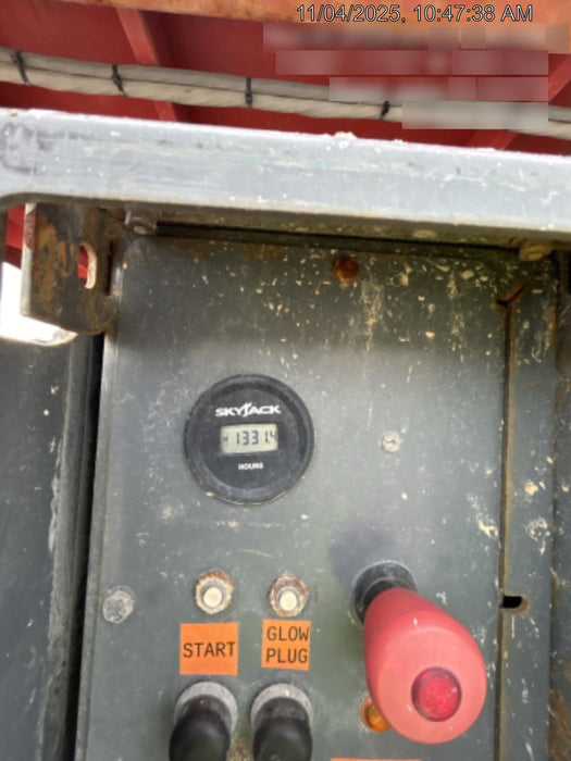 2017 SKYJACK SJ6832 RT