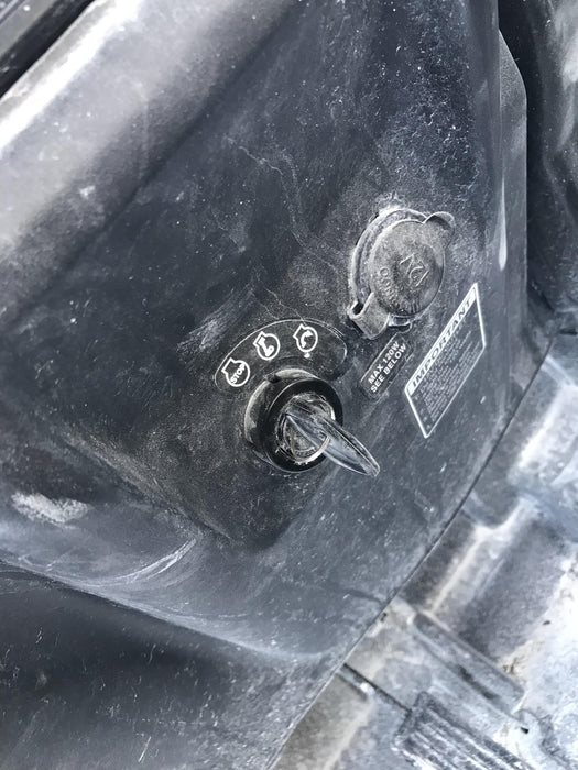 2020 Kubota RTV-XG850WL-H 4wd Utility Cart, Gas, 2 Seat, LED Strobe, Windshield Tempered Glass, Plastic Canopy, Wire Harness Kit, Backup Alarm