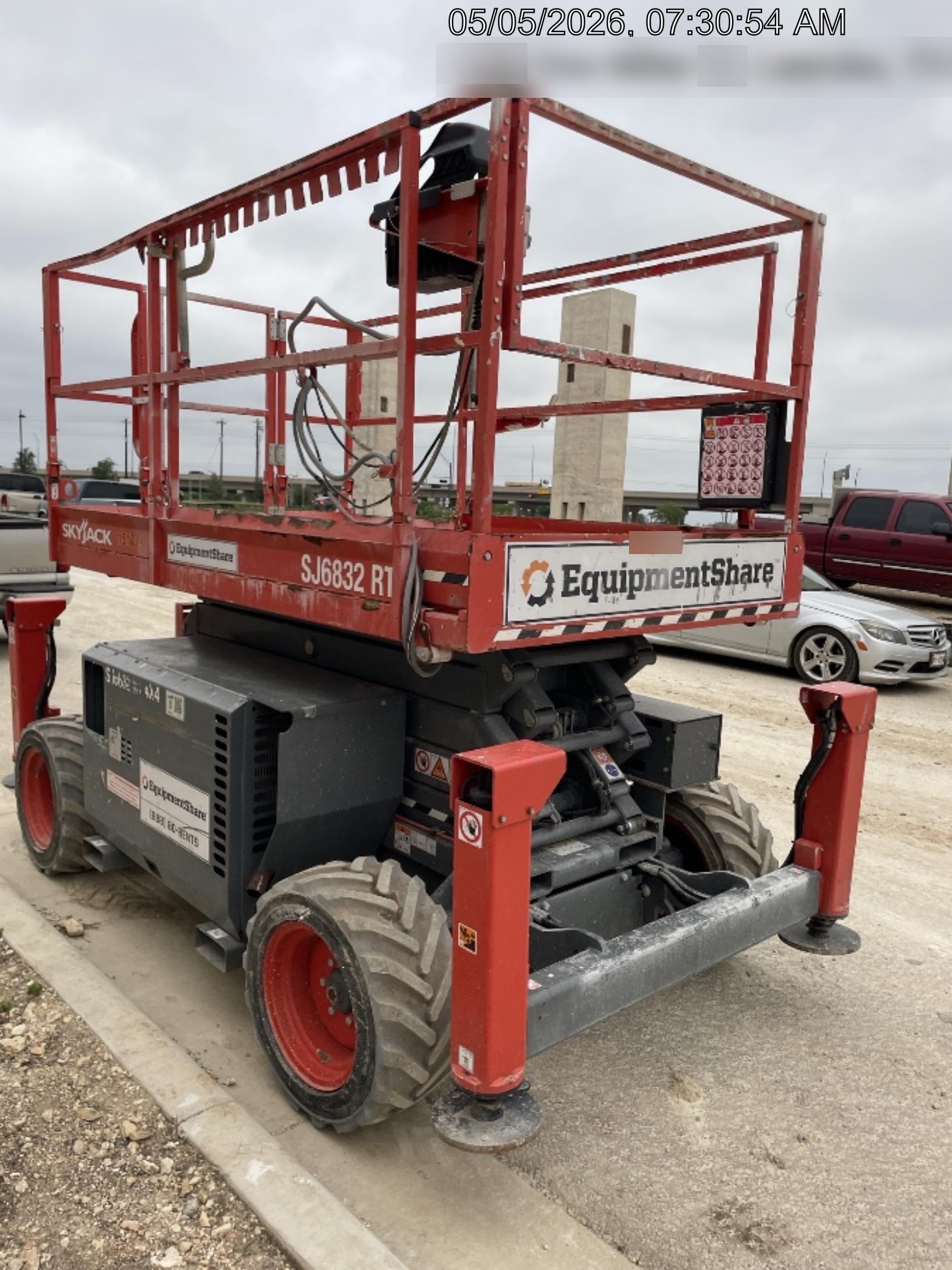 2021 SKYJACK SJ6832 RT