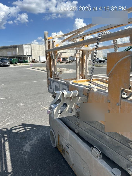 2023 JCB S1930E