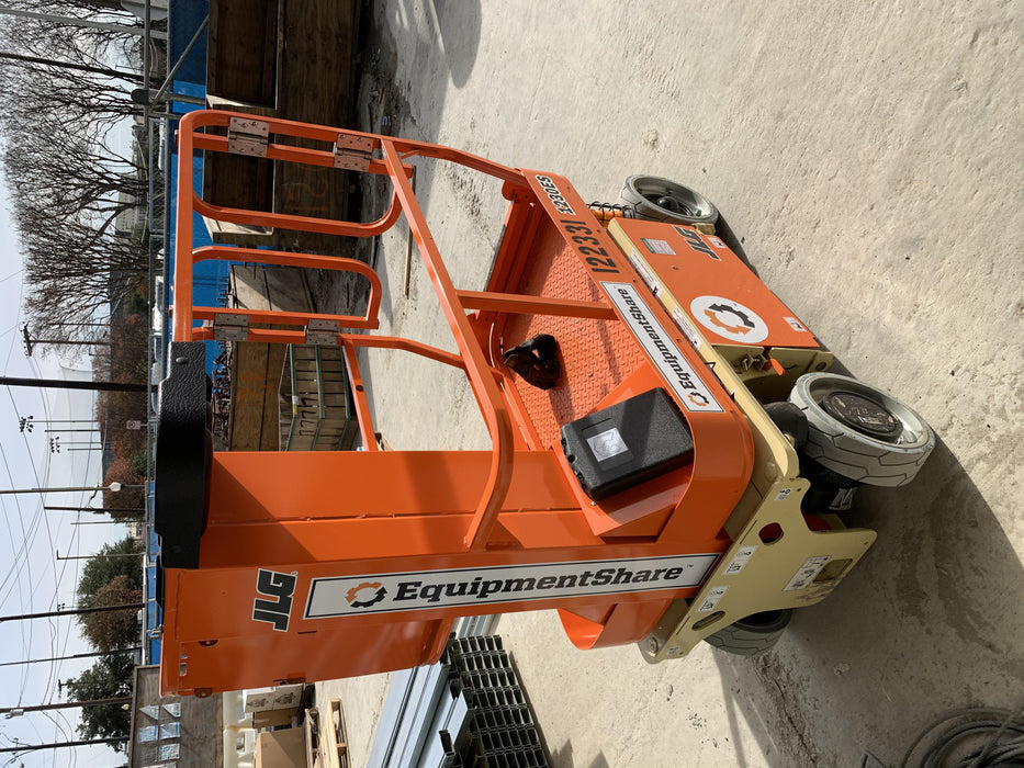 2021 JLG 1230ES